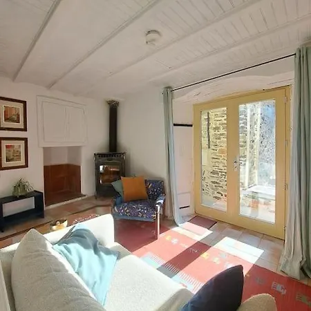 Ecolieu La Bernarde - Havre De Paix Cosy 度假居 *
