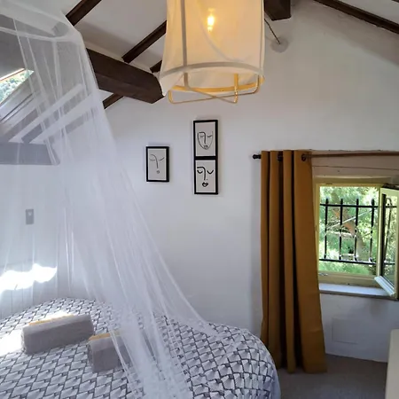 Ecolieu La Bernarde - Havre De Paix Cosy 度假居